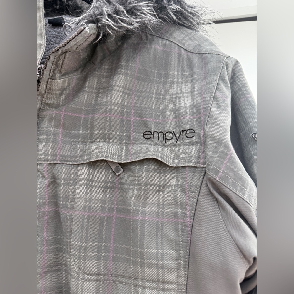 Empyre Gray Plaid Snowboard Ski Jacket Faux Fur Hood | Size L - Picture 8 of 13